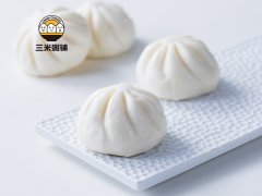 「特色」发面小笼