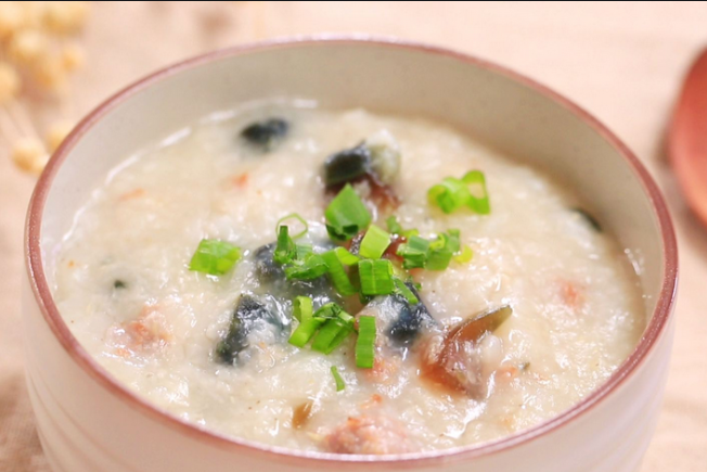 三米粥铺皮蛋瘦肉粥