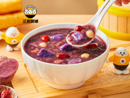 <b>紫薯八宝粥</b>